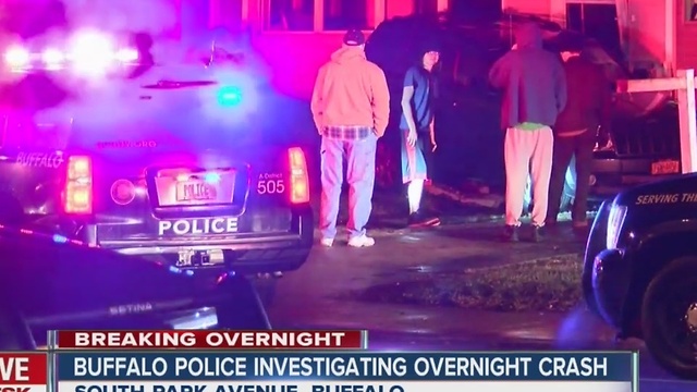 Buffalo police investigating overnight crash