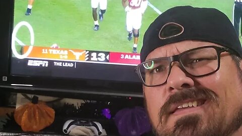 Texas wrecking Bama? halftime live