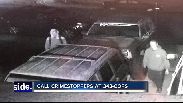 Boise neighborhood searching for burglars