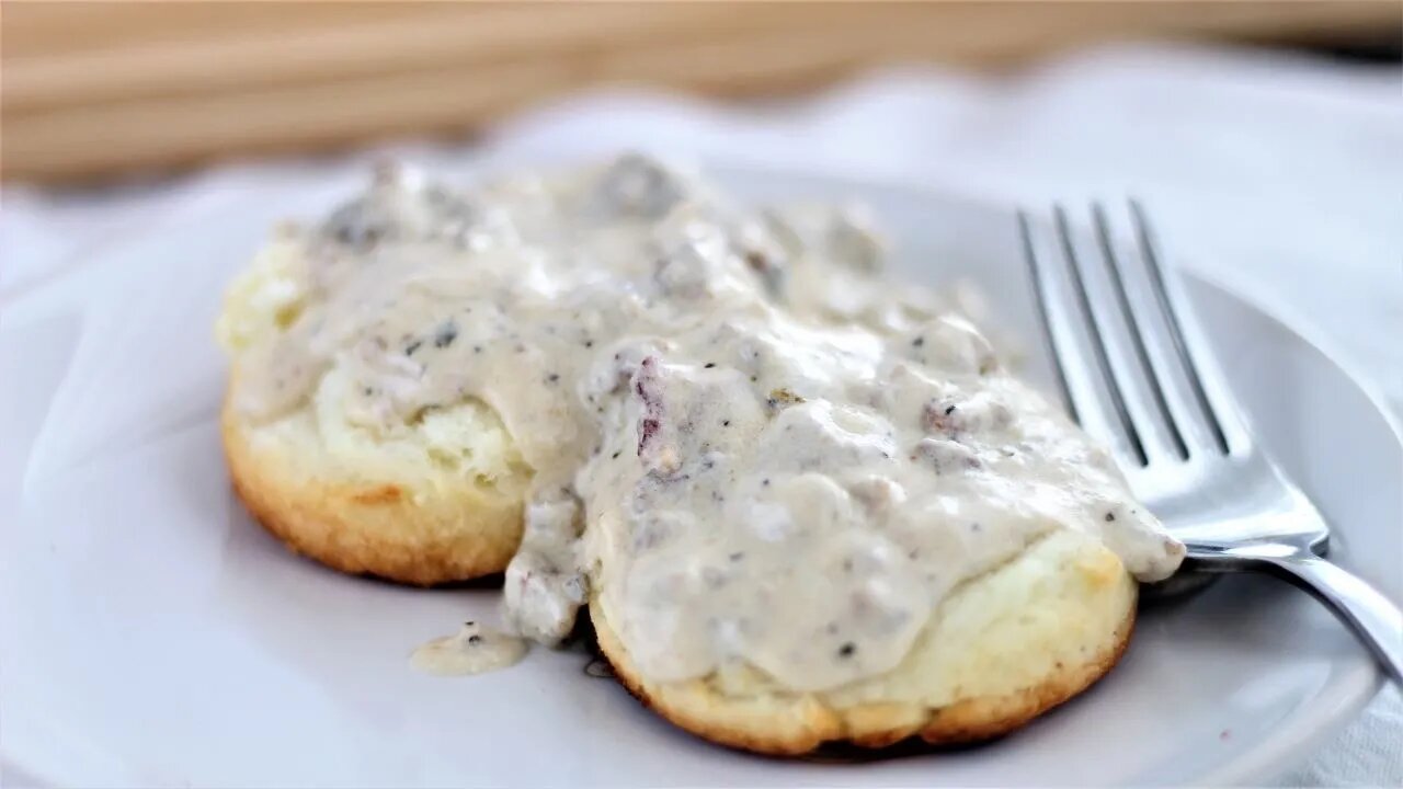 The BEST EVER Gluten Free Sausage Gravy!