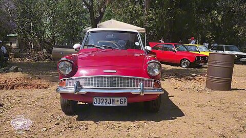 Sonikas lovely FORD Anglia