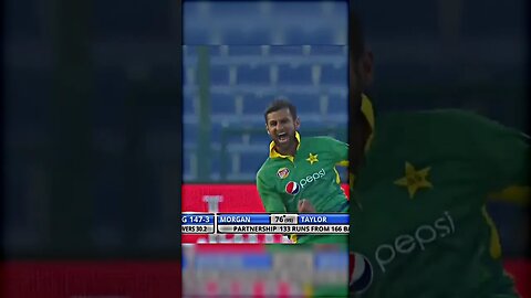 Shoaib Malik shows his agression 😡🥶 #shorts