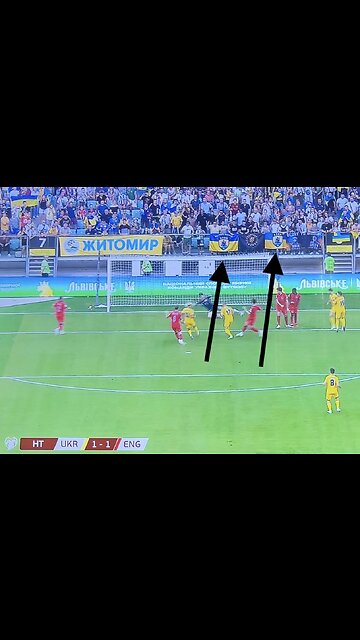 This is almost as good as "Bushman Pranks" 😂😂😂