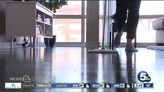 Concerns over chemicals in cleaning supplies spark DIY revolution among local parents