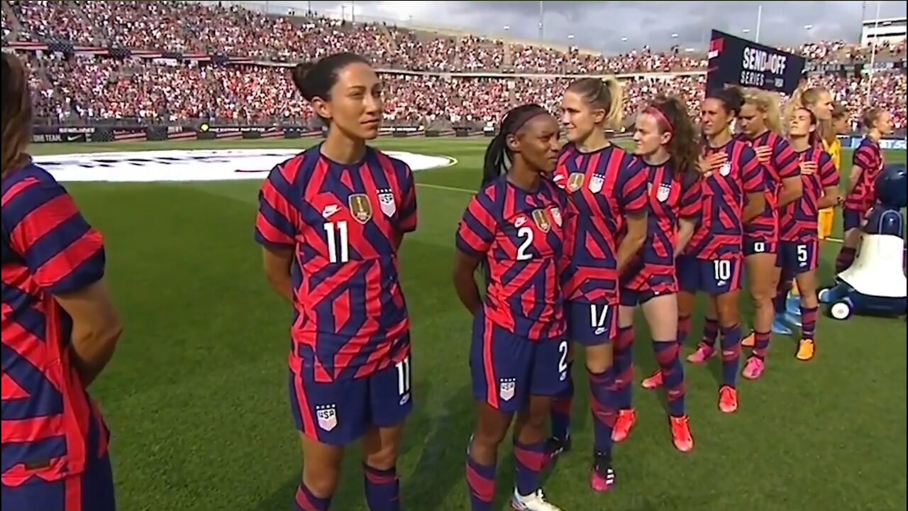 Women's Soccer Team Disrespect WW2 Veteran