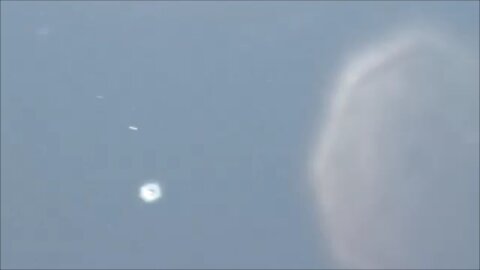 Barbell UFO ET Drones Over Adelaide 4, 5 July 2022