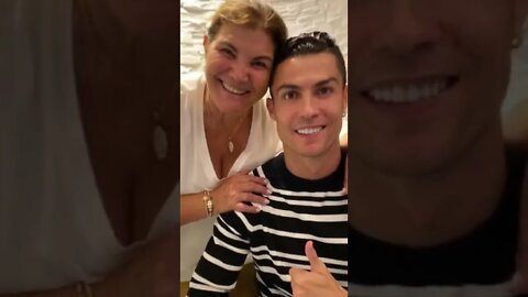 Mãe do Cristiano Ronaldo falou onde o filho vai jogar em 2023 #shorts