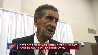 Ted Lindsay passes away at the age of 93