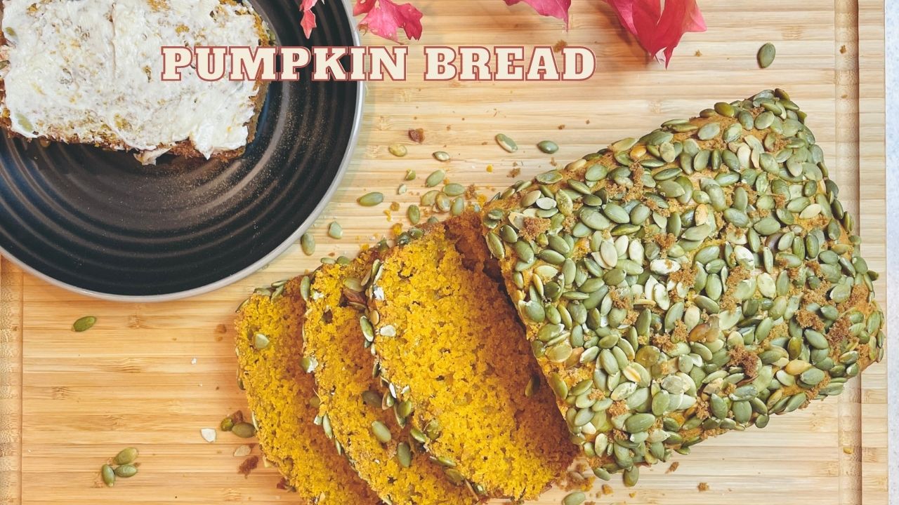 Moisture Pumpkin Bread with Crunchy Pumpkin seeds/南瓜麵包