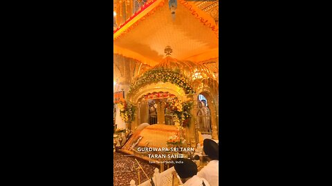 Wehaguru G Kro g dershan Gurudwara sri tarn Taran sahib de