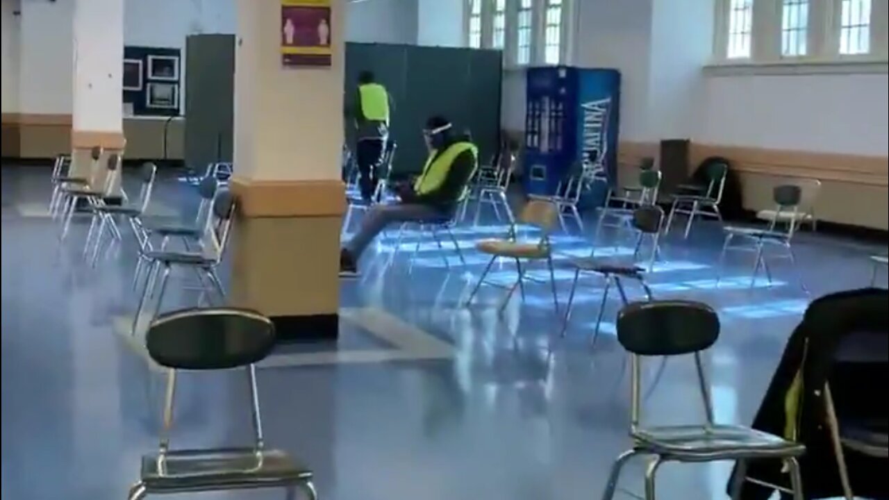NY Vaccination Site Virtually Empty While City's Website Says No Appointments Available