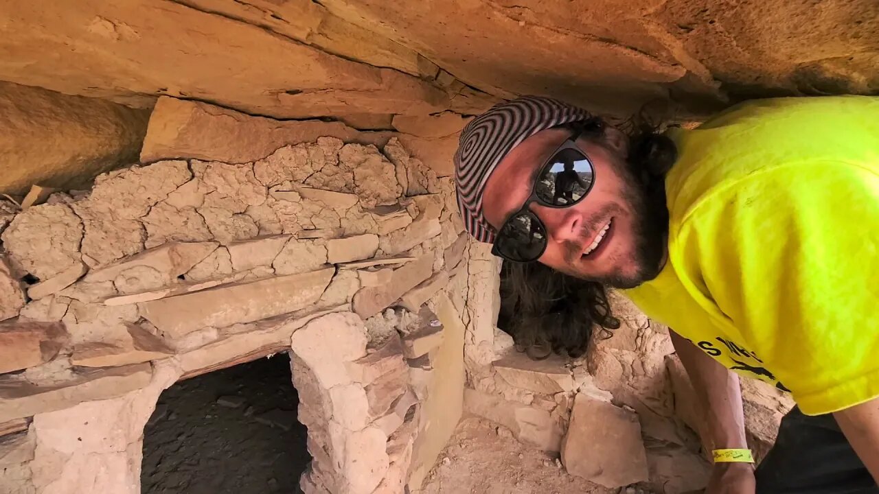 Ancient Hobbit Home Found in Fry Canyon, these people were tiny, look