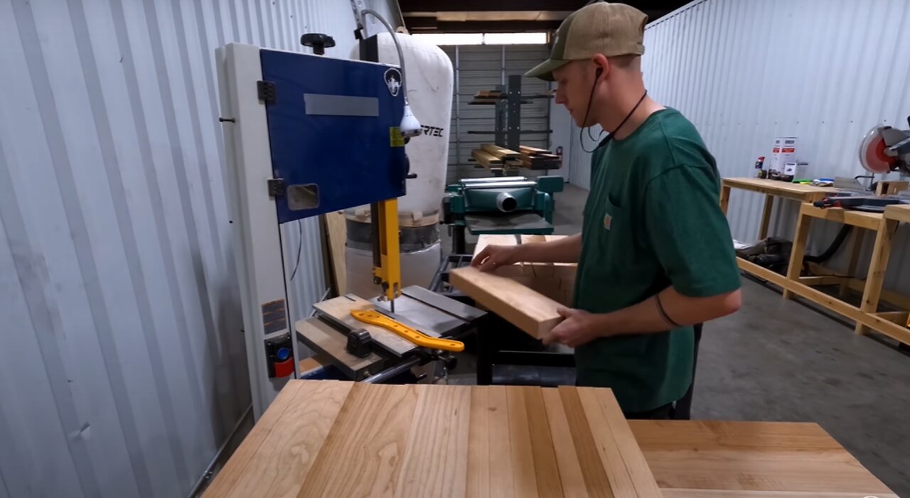 5 Projects That You Can Sell | Woodworking Business
