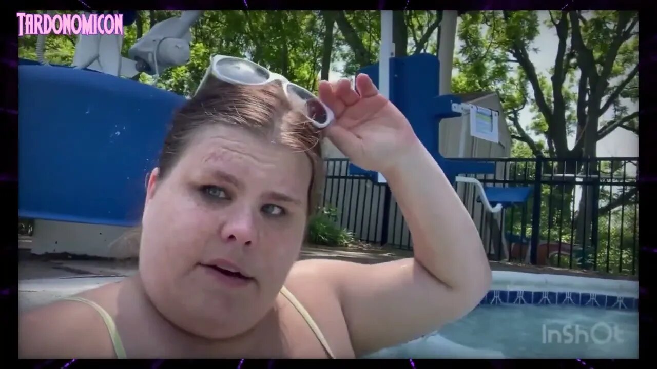 2022 05 30 1 Vloging a day at the pool rise and grind