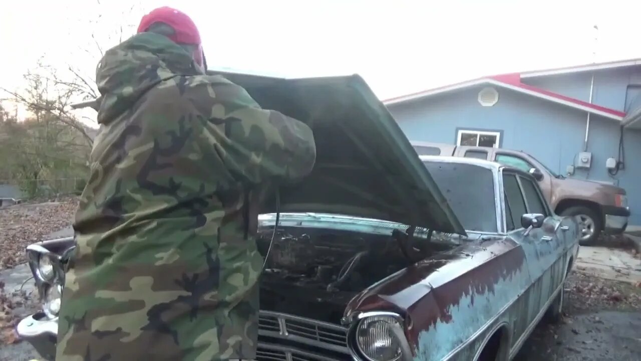 1967 Ford Galaxie First Wash in 19 Years