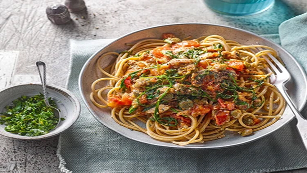 Sardine Tomato Pasta with Gremolata