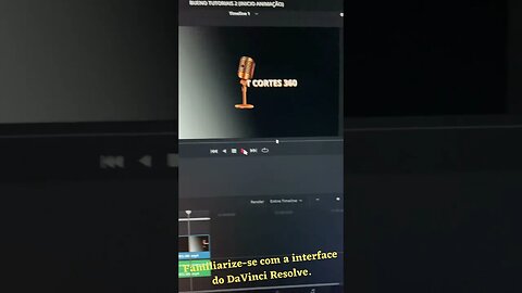 Familiarize se com a interface do DaVinci Resolve