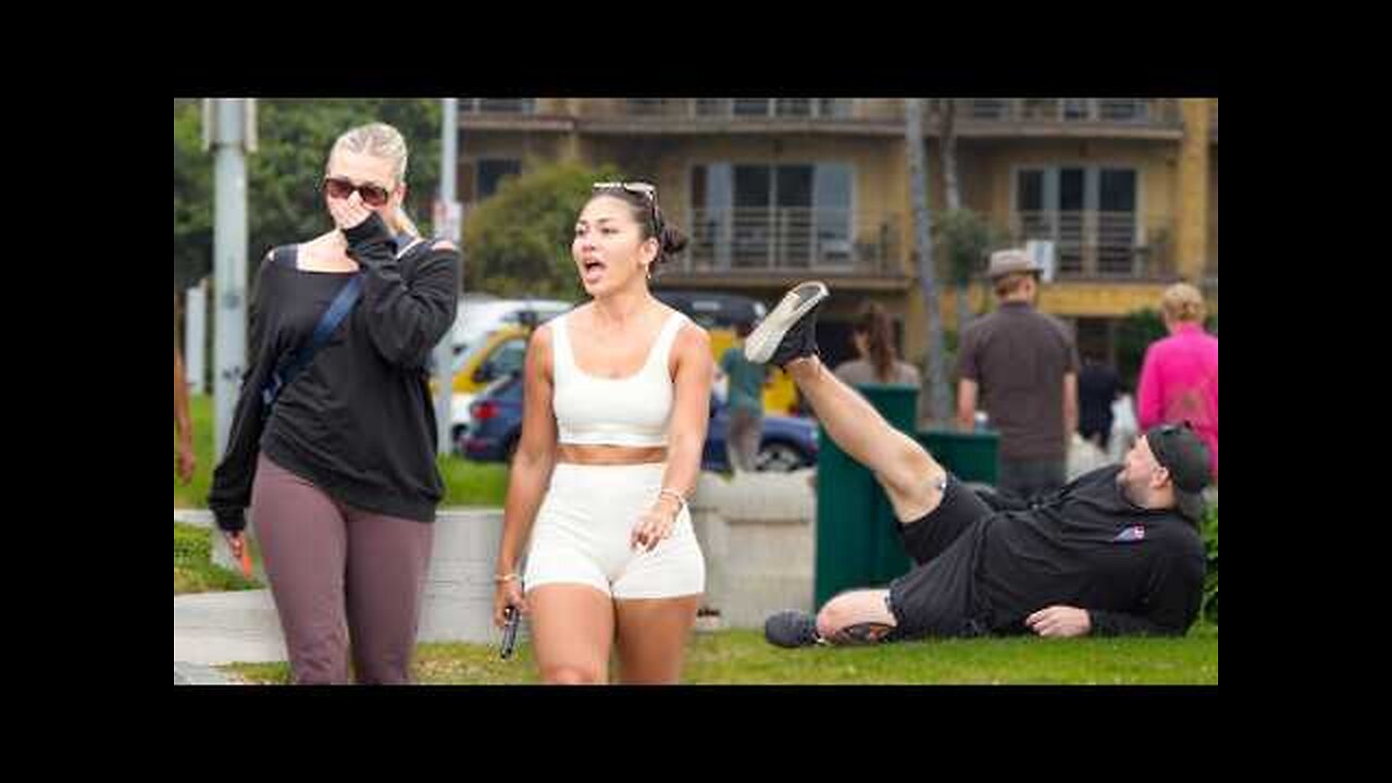 "Funny WET FART Prank at the Beach! Welcome to the BBQ!