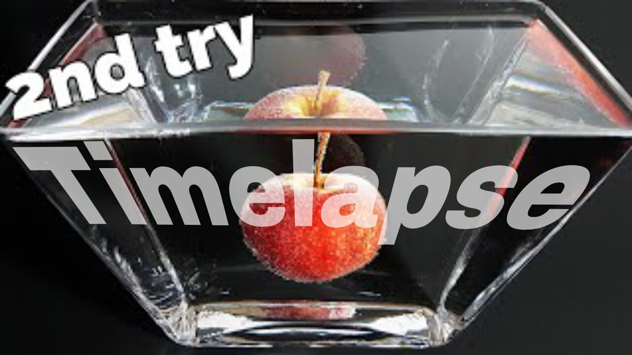 Timelapse Video Apple in Water 😱