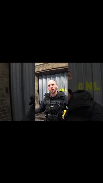 Protect The Pen #cityoflondon #police #NoPen