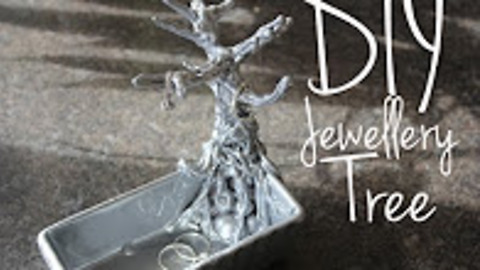 DIY jewelry tree