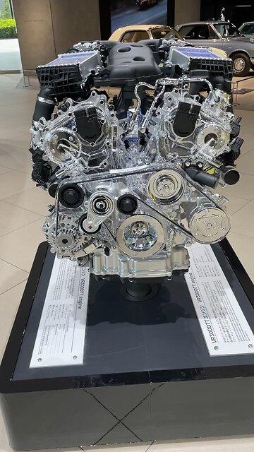 Nissan 400z Engine