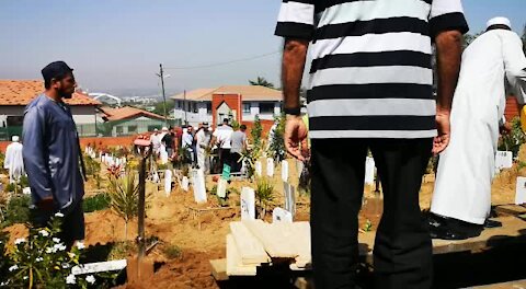 SOUTH AFRICA - Durban - Funeral of veteran journalist Farook Khan (Videos) (9re)