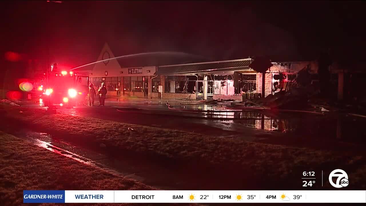 Fire at strip mall destroys Dollar General store in Brownstown Twp.