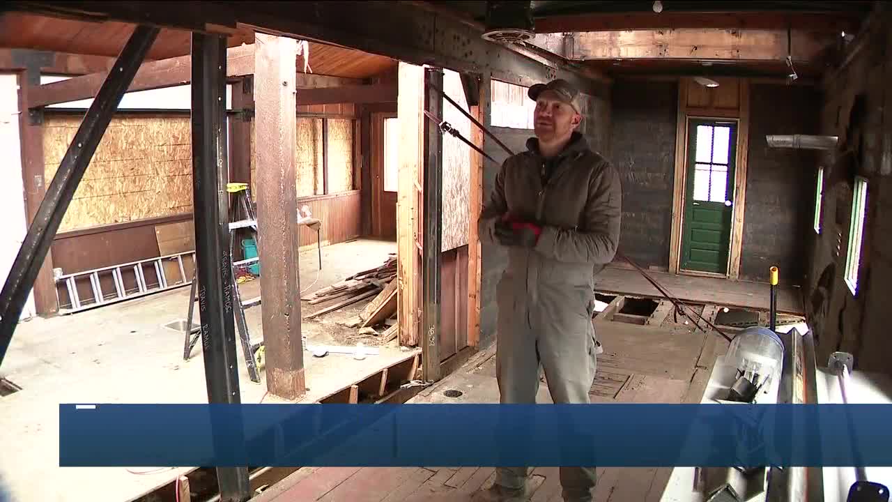 The "Louisville Caboose" to be moved Saturday