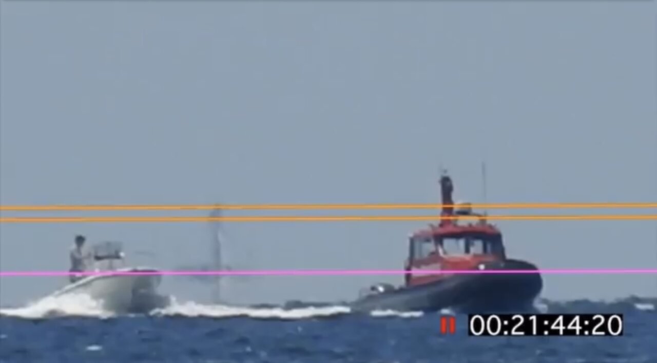 Horizon Mirror Line