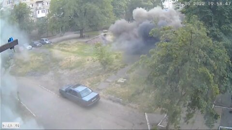 Ukrainian artillery hits a residential area in Yasinovataya, on the outskirts of Donetsk