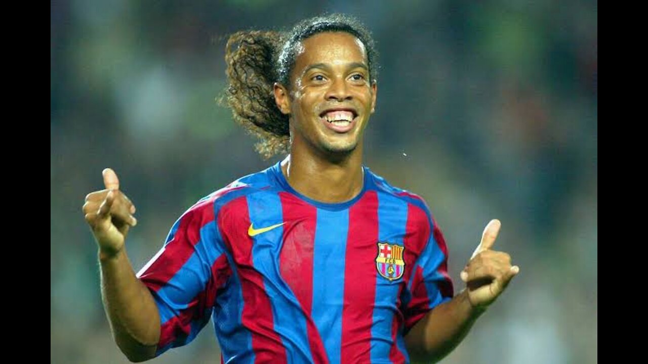 9 times Ronaldinho gaucho shocked the frank