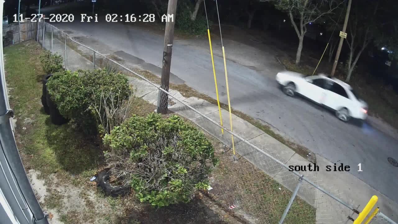 Murder suspect vehicle in Tampa - Angle 1