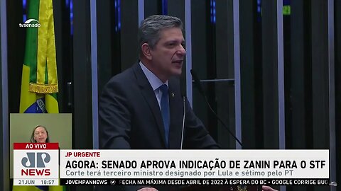 Senado aprova indicação de Zanin para o STF