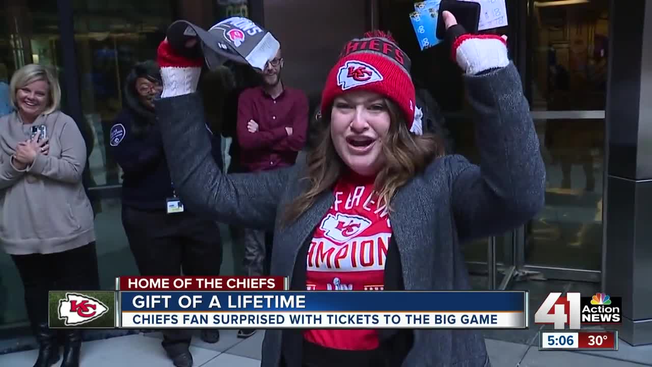 Tuesday surprise! Chiefs fan wins tickets to Super Bowl LIV