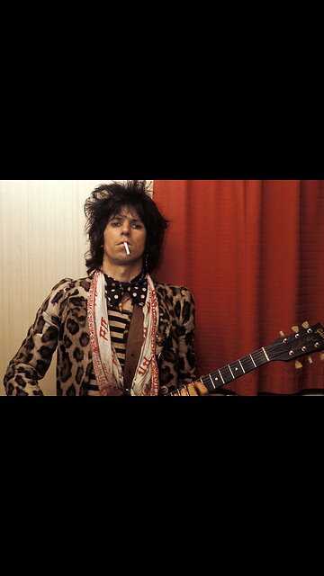 Keith Richards ~ Tasty Old Studio Riffing ~ ***