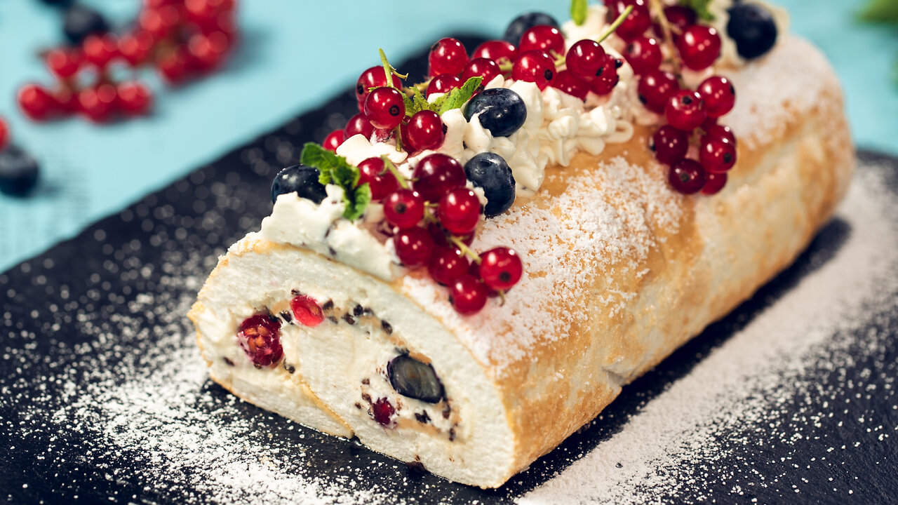 Summer Berry Meringue Roll