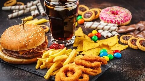 How To Stop Eating Like a 2 Year Old