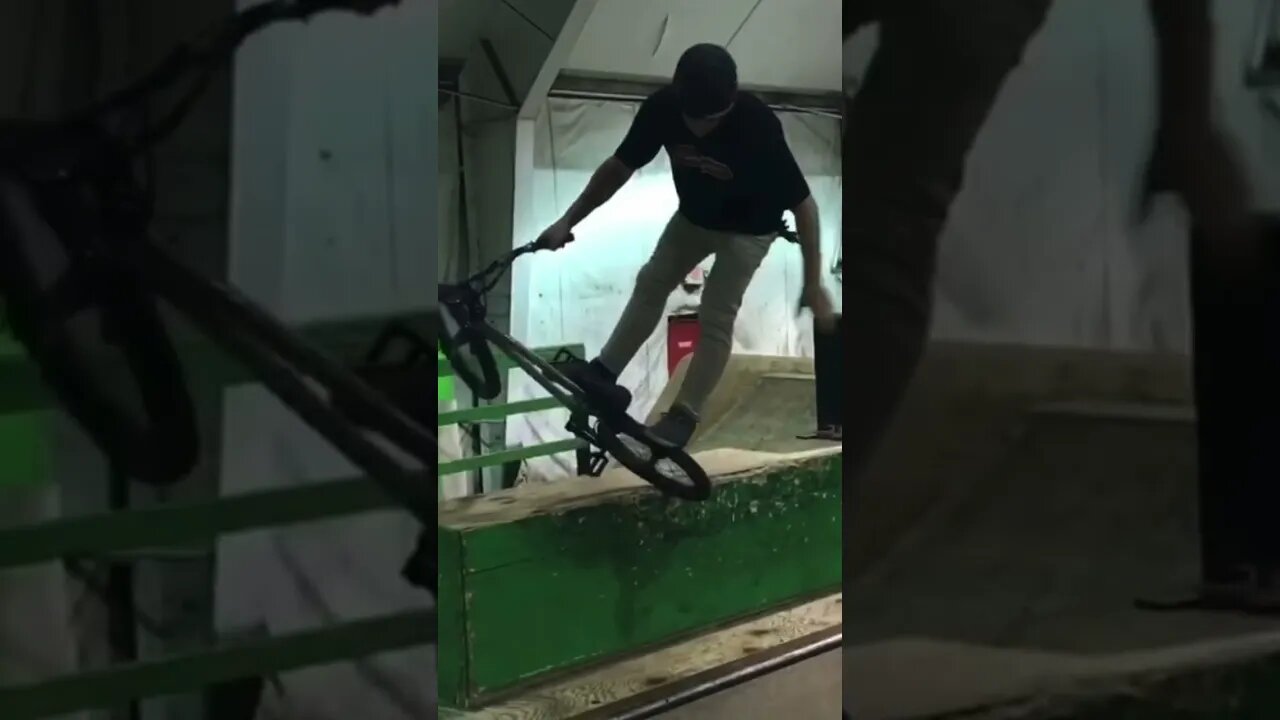 BMX vs SCOOTER 🚲🆚🛴 #short