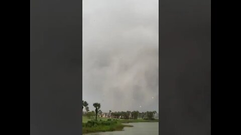 1/16/22 tornado passing Kelly Greens Golf and Country club in Iona, Florida
