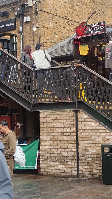 Camden town food and drink