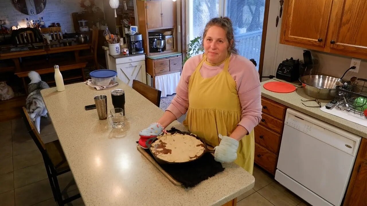 Making an Easy Simple Weeknight Dinner | Beef Pot Pie