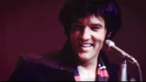 How did Fred Daviss meet Elvis Presley?