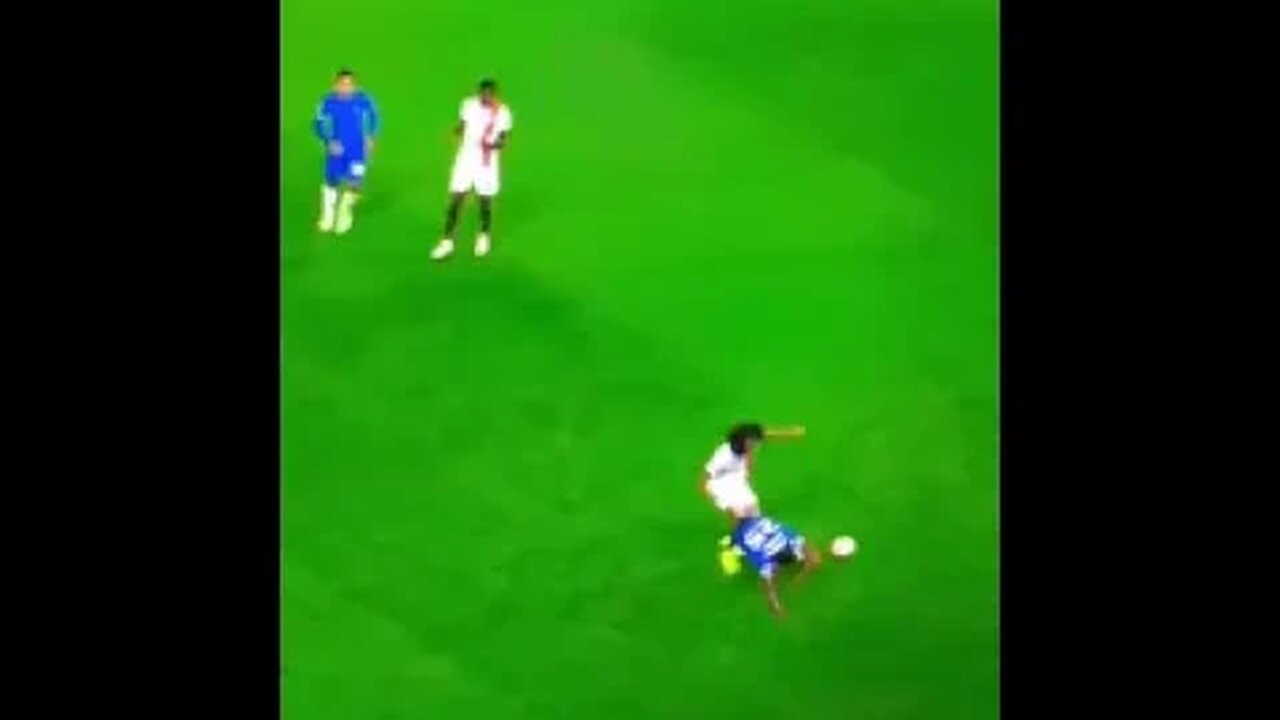 #football #soccer #shorts #viral #fyp #reels #short #reel #funnymoments #skills #footballfails #cr7