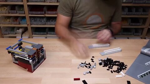 Building the LEGO Titanic in 10 minutes!