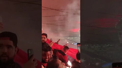 Torcida do Flamengo recebendo o time antes do FlaFlu - 01/06/2023