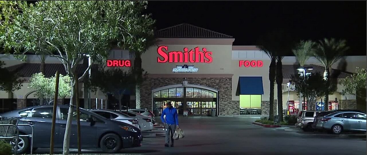 Smith's expands temporary store hours