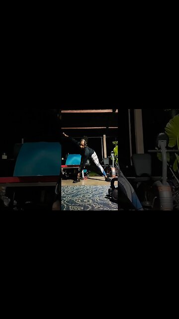 Motivation Monday | Rotating Toe Touches | WEEK 41 (of 52) #challenge