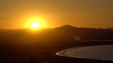 CatTV: CATRISE - Sunrise over Coronado Bridge San Diego, CA