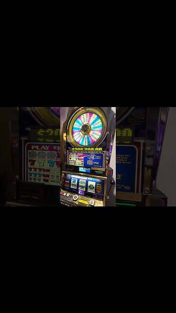 $100 Wheel of Fortune! A BIG one #casino #slots #gambling